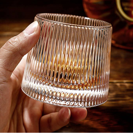 Set 6 pahare pentru whiskey, rotativ, 150 ml