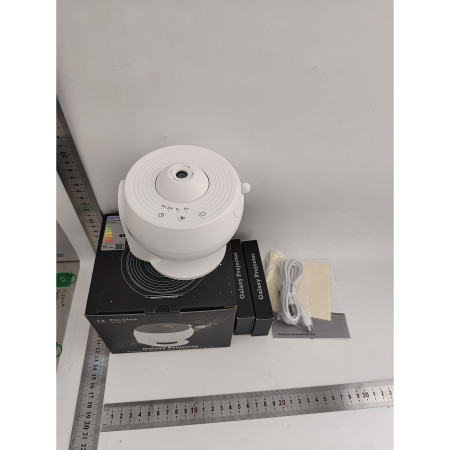 Lampa Tip Proiector Galaxie,  pentru Dormitor, Tematica Cer Instelat, Model Glob, HD, Rotire 360 de Grade, 13 Imagini, Incarcare USB, 5 W, 11.2x10.8x10.9 cm, Alb