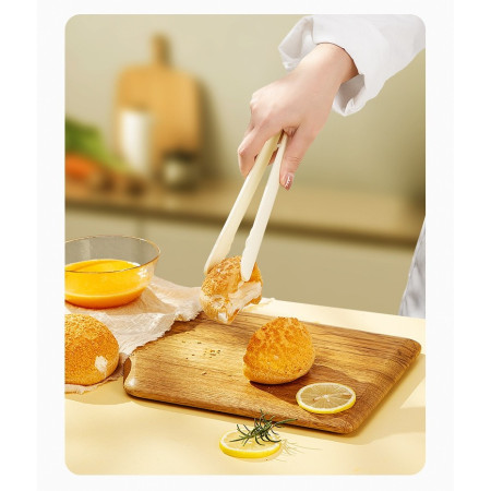 Set 4 Ustensile de Bucatarie, Cyrax, pentru Copii, din Silicon, Termorezistente, Design Animat, 13 x 24 x 5 cm, Bej