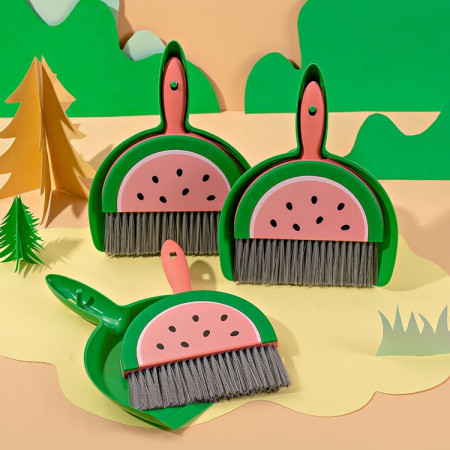 Set Mini Matura si Faras,  LITTLE CLEANER, Uz Casnic, pentru Birou, Bucatarie, Casa, Model Pepene Verde, 23 x 18 cm Roz-Verde