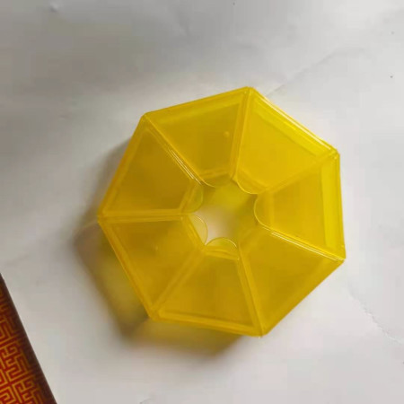 Cutie separator medicamente cu zilele saptamanii,  Plastic, 7 compartimente, Galben