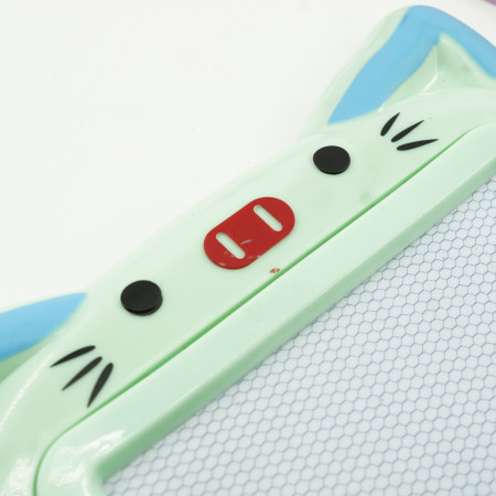 Tablita Magnetica de Scris si Desenat, Cyrax, Model Pisica, cu Creion, Dimensiuni 23.2x18.5 cm, Suprafata Desen 14.6x10.4 cm, Dezvolta Imaginatia si Creativitatea, Incurajeaza Exersarea Scrisului, Verde