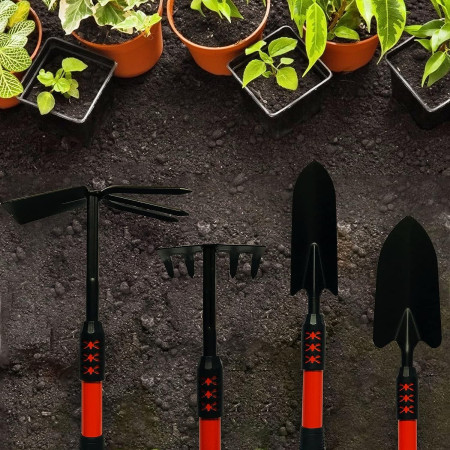 Set 4 Unelte de Gradina  Maner extensibil, pentru Plantare Prelucrare Sol si Ingrijire Plante, Material otel carbon, negru