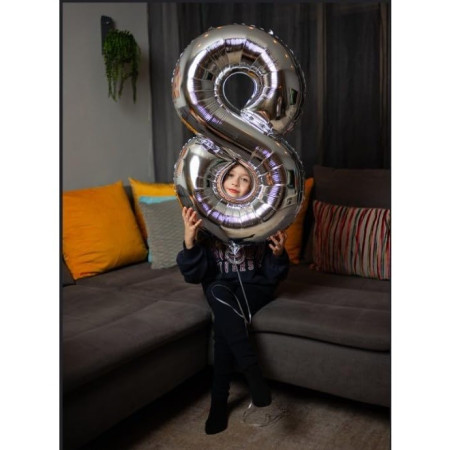 Balon din Folie Metalizata, Cyrax, Figurina Cifra, Tema Aniversare 100 cm, Ambalaj Individual, Pai inclus, Umflare cu Aer sau Heliu, Argintiu, Cifra 8