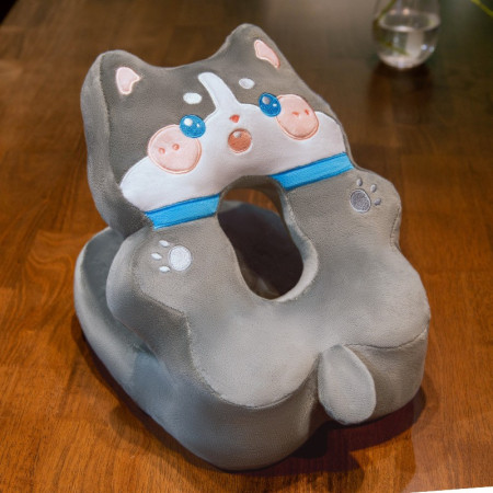 Perna din Spuma,  pentru Birou, Calatorii, Model Husky, Lavabila, Umplutura de Bumbac, Spatiu Cap in Forma de 8, 30x35x30 cm, Gri