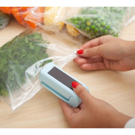 Mini Aparat de Sigilat Pungi cu Baterii, Cyrax, Etansare prin Caldura, Spate Magnetic, Portabil, 9.7x3 cm, Albastru