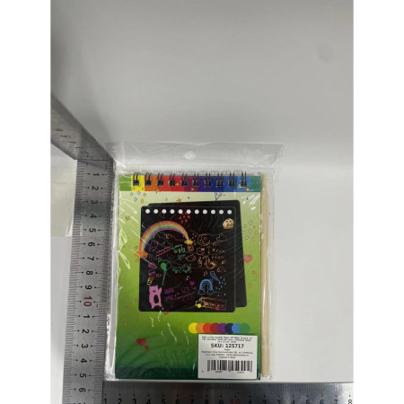 Caiet cu fise razuibile Cyrax, DIY Magic Scratch, 12 File, Curcubeu, Creion din Lemn, Cartonase negre, 14 x 10 cm, verde