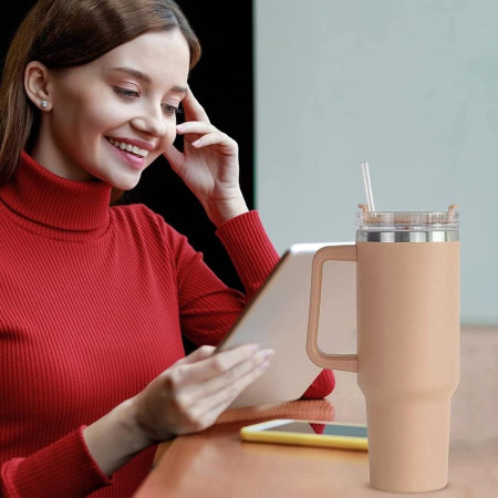 Cana Termos din Plastic, Cyrax, pentru Bauturi Calde si Reci, cu Maner, 9.9x9.9x27 cm, Roz Pal