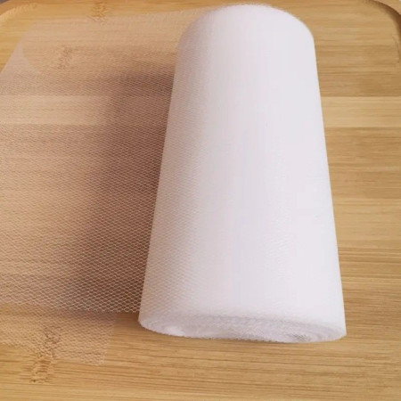 Tul Decorativ, Cyrax, 15 cm Latime, 22 cm Lungime, din Poliester, Alb