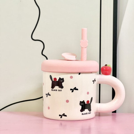 Cana din Ceramica cu Capac si Pai, Cyrax, Capacul si Paiul din Silicon Roz, 9x8.5 cm, Model Cute C, Capacitate 380ml