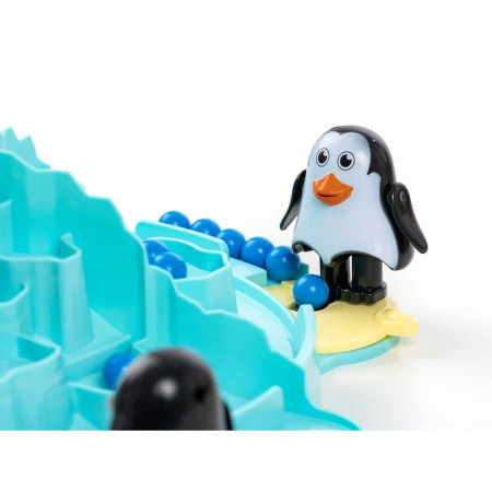 Joc Interactiv pentru Copii, Cyrax, Batalia Pinguinilor, 3 ani+, Tabla de Joc, Figurine Pinguini, Mingi, Multicolor