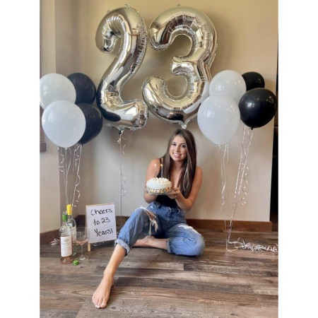 Balon din Folie Metalizata Cyrax, Figurina Cifra, Tema Aniversare 40 cm, Ambalaj Individual, Pai inclus, Umflare cu Aer sau Heliu, Argintiu, Cifra 3