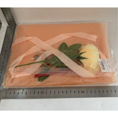 Buchet Decorativ, Cyrax, Trandafir in Balon cu Lumini Led, Diametru 35 cm, 2 x Baterii AA (neincluse), Sampanie