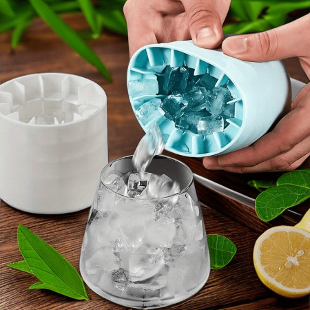 Tava de Gheata din Silicon cu Capac, Cyrax, Forma de Gheata pentru Racirea Bauturilor, in Forma de Frapiera, Silicon fara BPA, Cuburi de Gheata, 9x8.5x8 cm, Albastru