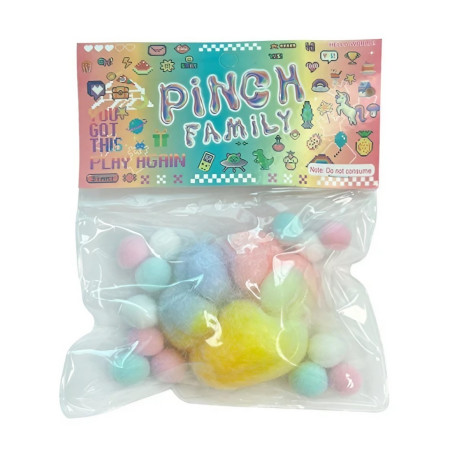 Jucarie Antistres Squishy, Cyrax, cu Revenire Lenta, Squeeze Pinch Family, Model Labuta de Pisica Pufoasa, 6x6 cm, 70g, Ambalaj Transparent, Multicolor