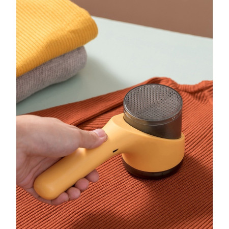 Aparat Scame si Par Haine,  Electric, USB inclus, Periuta Curatare, pentru Diferite Tesaturi, 3 Trepte, 20.5 x 8.8 x 7 cm, Galben