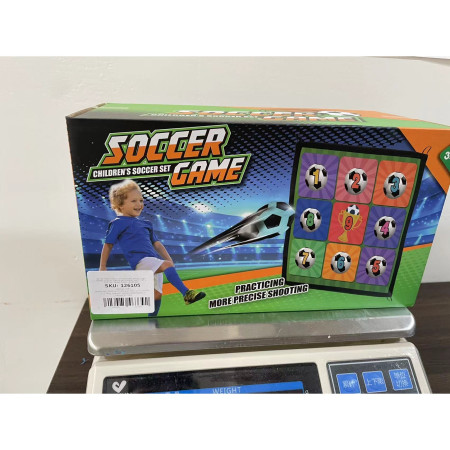 Set de Fotbal Cyrax, Joc Recreativ Pentru Copii, Minge cu Scai, Plansa din Material textil, 150 x 150 cm, Model Trofeu, Multicolor