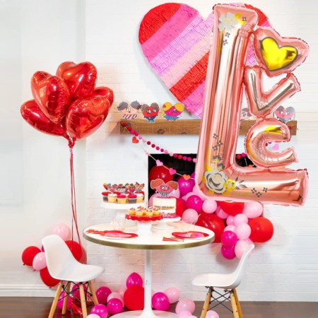 Balon din Folie Metalizata, Cyrax, Figurine, Model LOVE, Tematica Iubire, 110x64 cm, Ambalaj Individual, Pai Inclus, Umflare cu Aer sau Heliu, Roz