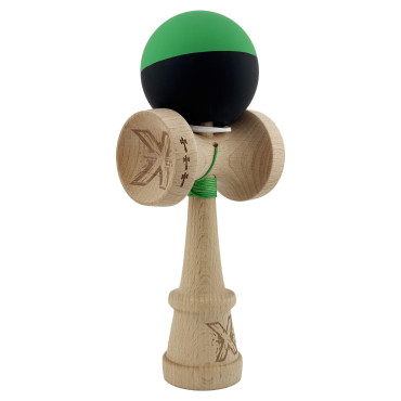 Kendama X Originala, Profesionala, Cyrax, Cupe Mari KING SIZE V3, Rubber Grip, Gaura in Baza, Rulment Metalic, din lemn 18 cm, Ata 62/65 cm, Bicolor Verde/Negru