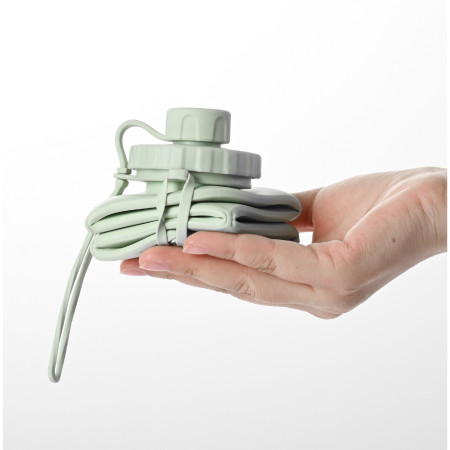 Sticla de apa pliabila Cyrax, din silicon,reutilizabila, rezistenta la temepreturi ridiate, usor de depozitat si carat, 22 x 7.8 cm, 600 ml, verde