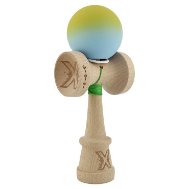 Kendama X Originala, Profesionala, Cyrax, Rubber Grip, Cupe Mari KING SIZE V3, Gaura in Baza, Rulment Metalic, din lemn 18 cm, Ata 62/65 cm, Gradient Galben/Albastru deschis