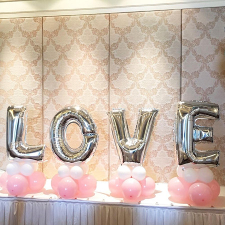Set 4 Baloane din Folie Metalizata, Cyrax, Figurine Litere, Model Scris Love, Tema Iubire, 80 cm, Ambalaj Individual, Pai Inclus, Umflare cu Aer sau Heliu, Argintiu