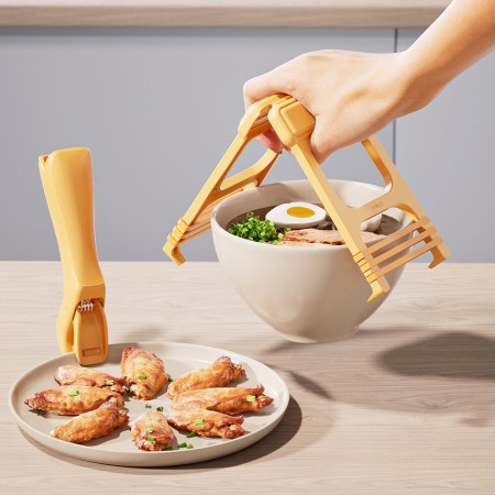 Clema pentru Boluri, Cyrax, Anti-Alunecare, din ABS si Silicon, Extindere, pentru Oale, Tigai, de Uz Casnic, Rezistent la Temperaturi Inalte, 18.3 x 10.6 cm Bej