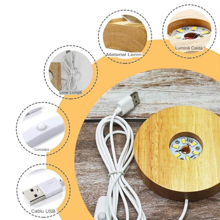 Lampa LED Decorativa,  cu Bila de Cristal cu Diametru 6cm, Model Brad de Craciun 3D, Alimentare USB, Suport din Lemn, Lumina Alb Cald