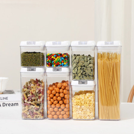 Set 7 Recipiente din Plastic, Cyrax, pentru Alimente/Obiecte, Inchidere Ermetica, 2 x 0.5l, 2 x 0.8l, 2 x 1.2l, 1 x 1.9 l, Capac Alb, Transparent