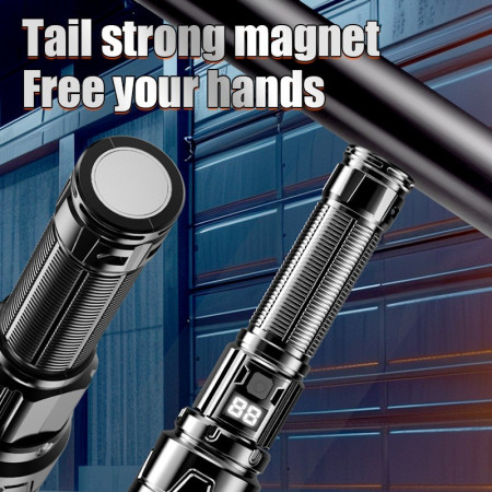 Lanternă Flippy P50 cu zoom telescopic, afișaj digital și ieșire magnetică  Model 117