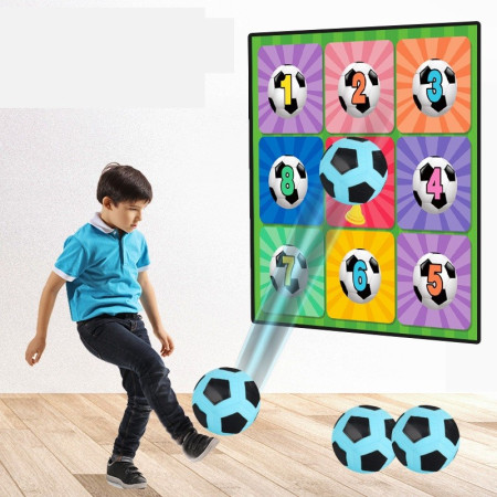 Set de Fotbal Cyrax, Joc Recreativ Pentru Copii, Minge cu Scai, Plansa din Material textil, 150 x 150 cm, Model Trofeu, Multicolor