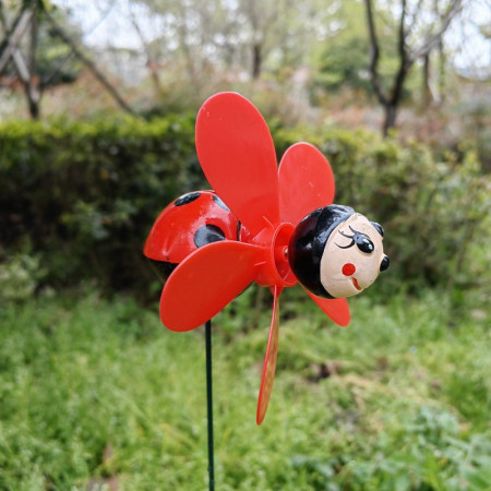 Set 4 Figurine, Decoratiuni de Gradina,  Tip Morisca de Vant, Model Insecte, 57 x 12 cm, Multicolor