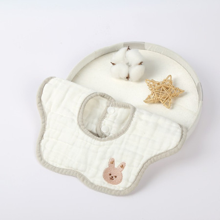 Baveta Tip Floare, Cyrax, din Bumbac, pentru Copii 0-12 Luni, Rezistenta la apa, 8 Straturi, Model Tricotat cu Ursulet, 26 x 29 cm, Alb