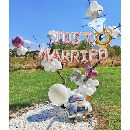 Set Baloane din Folie Metalizata, Cyrax, Model Just Married, Litere de 40 cm, Baloane Party, Ambalaj Individual, Pai, Ata si Adeziv Incluse, Umflare cu Aer sau Heliu, Roz