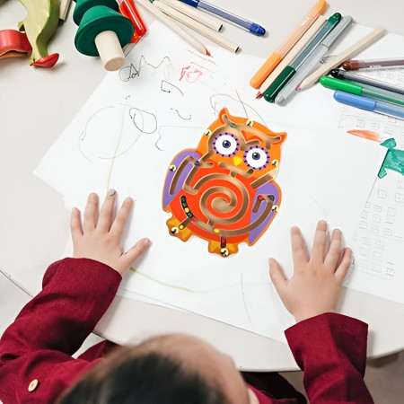 Joc Montessori cu Bile, Cyrax, Creion Magnetic, Tip Labirint, din Lemn, Model Bufnita, 18.5x17.5 cm, Portocaliu-Mov