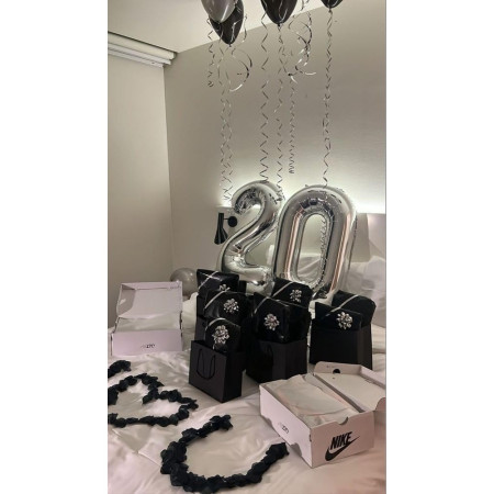 Balon din Folie Metalizata, Cyrax, Figurina Cifra, Tema Aniversare 40 cm, Ambalaj Individual, Pai inclus, Umflare cu Aer sau Heliu, Argintiu, Cifra 0