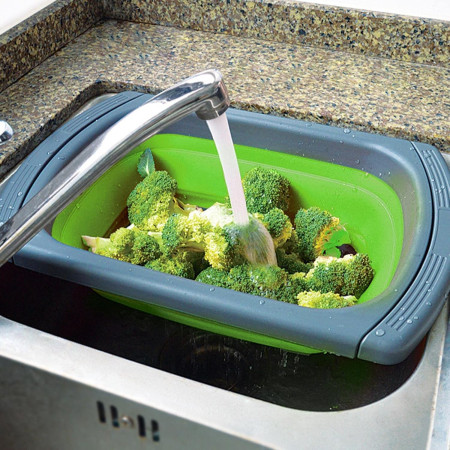 Cos de Scurgere Retractabil pentru Chiuveta, Cyrax, cu Filtru, pentru Fructe si Legume, de Uz Casnic, 39x12 cm, Design Extensibil pana la 61 cm, cu Manere de Prindere, Verde