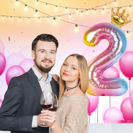 Balon din Folie Metalizata, Cyrax, Figurina Cifra Gradient, Tema Aniversare 80 cm, Ambalaj Individual, Pai inclus, Umflare cu Aer sau Heliu, Coronita, Cifra 2