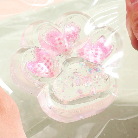 Jucarie Antistres Squishy, Cyrax, Labuta de Pisica Pufoasa, cu Revenire Lenta, 7 x 6.5 cm, Model Inima, Multicolor