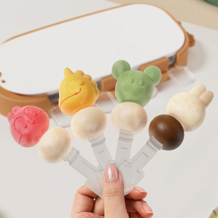 Forma pentru inghetata Cyrax, 4 compartimente, forme cu animalute, materialsilicon si ABS, 21 x 12.8 x 3cm, portocaliu