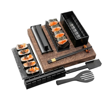 Set ustensile pentru facut sushi Cyrax, 10 piese, forma inima inclus, 3 forme clasice, extensibil, finisaj lucios, material ABS, curatare usoara, negru