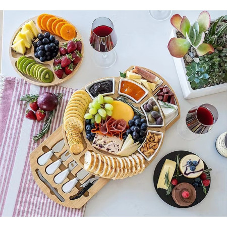 Platou Festiv, Cyrax, din Lemn, pentru Branzeturi si Aperitive, 18 Piese, Maro