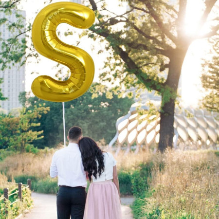 Balon Folie Metalizata Litera S, Cyrax, 80 cm, Umflati cu Heliu sau Aer, Ambalaj Individual, Pai inclus, Auriu