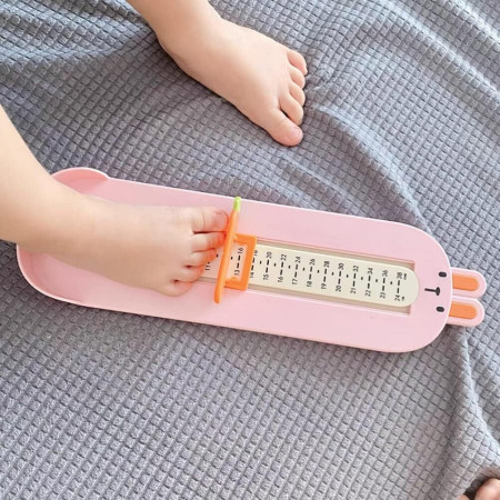 Dispozitiv de Masurat Talpa Piciorului pentru Bebelusi, Cyrax, 6-24, Model Iepuras, Roz