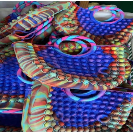 Jucarie Antistres din silicon Cyrax, Pop It Now And Flip It, Geanta mare, 28 cm, Multicolor, V5