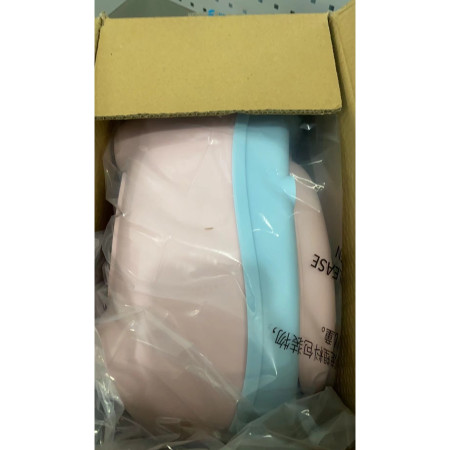 Olita pentru Copii, Cyrax, +6 luni, Compartiment Detasabil, cu Capac, Antiderapanta, din Plastic, Colac Moale, Model Animat Ciclop, cu Maner, 33 x 21 x 45 cm, Albastru/Roz