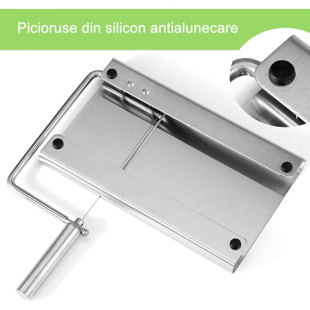 Feliator manual Cyrax, pentru cascaval, salam, prajituri, unt, din otel inoxidabil, usor de curatat si utilizat, 5 lame de schimb incluse, picioare antiderapante, 21 x 12.2 x 2.8 cm, argintiu