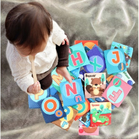 Set 26 Carduri din Panza cu Doua Fete, Cyrax, Model Litere, Educational, Interactiv, Saculet Inclus, Multicolor