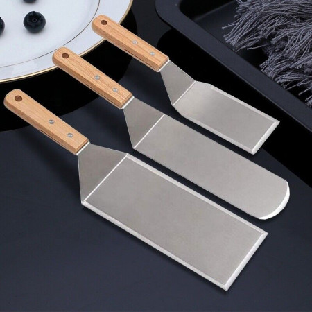 Set 3 spatule pentru gratar Cyrax, din metal, margini subtiri, suprafata antiaderenta, rezistente la temperaturi ridicate, maner ergonomic din lemn, 3 forme, agatatoare, gri