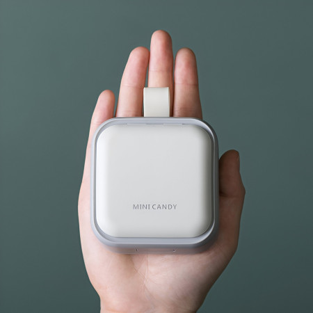 Cutie Depozitare Medicamente Mini,  4 Compartimente, Inchidere Etans, Portabila, Patrat, Gri, PP, 7.5x7.5x3 cm